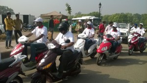 DU students participated in Fame India Eco Drive rally on World Environment Day