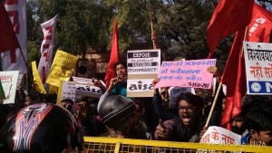Massive protest turns out against the seminar on the issue of ‘RamJanmBhoomi’ in DU