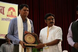 Jamia faculty awarded with the First “Kriti Srijanlok Samman”
