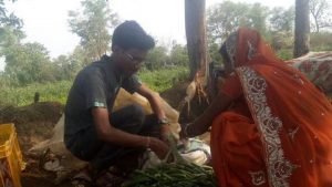 An Unfulfilled Dream and Crushed Hopes : Chattisgarh State Board Topper Forced to Sell Vegetables