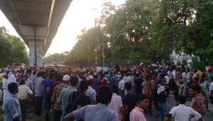 Jamia Students protest against RSS backed Iftar in Jamia campus; 6 students detained by police and released later